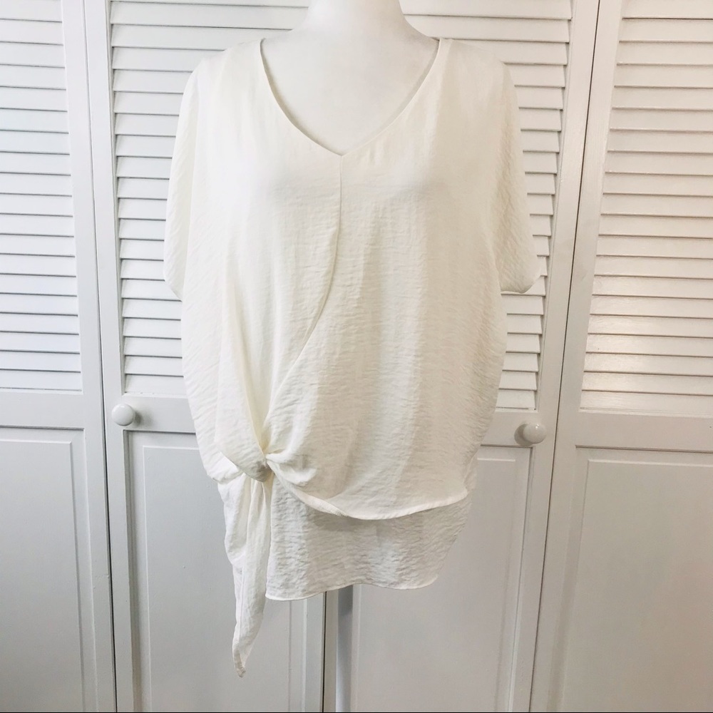 3/$25 A.N.A. White Knotted Front Blouse Size XL